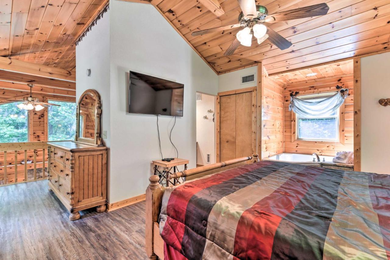 Quiet And Secluded Gatlinburg Cabin With Hot Tub! Exterior photo