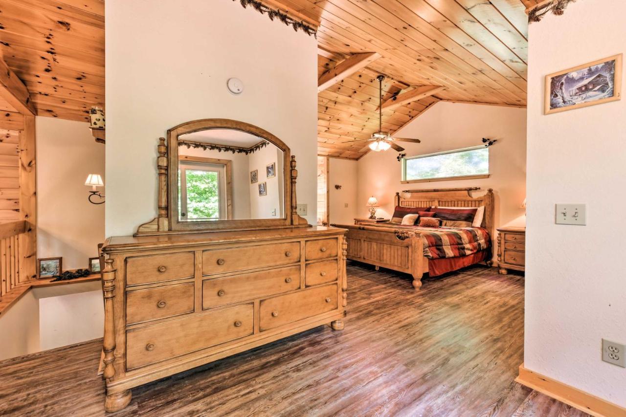 Quiet And Secluded Gatlinburg Cabin With Hot Tub! Exterior photo